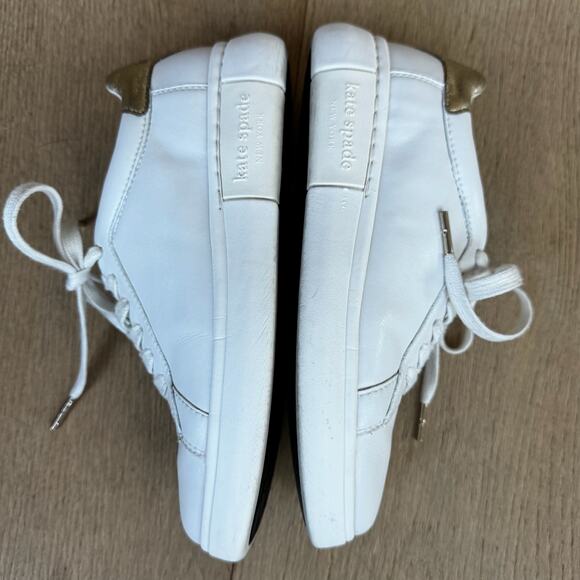Kate Spade Lift White Sneakers Sz 7 Leather Gold Heel Accent and Gold Logo - Picture 5 of 12